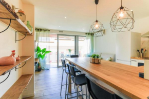 SELECT'SOHOME - Appartement rénové au coeur du centre-ville du Lavandou - A proximité des plages et commerces - GAIA